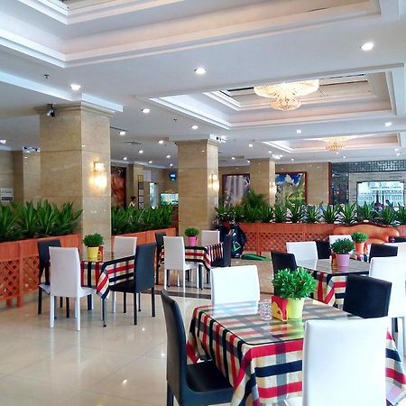 Guangzhou Li Gang Hotel Гуанджоу Екстериор снимка
