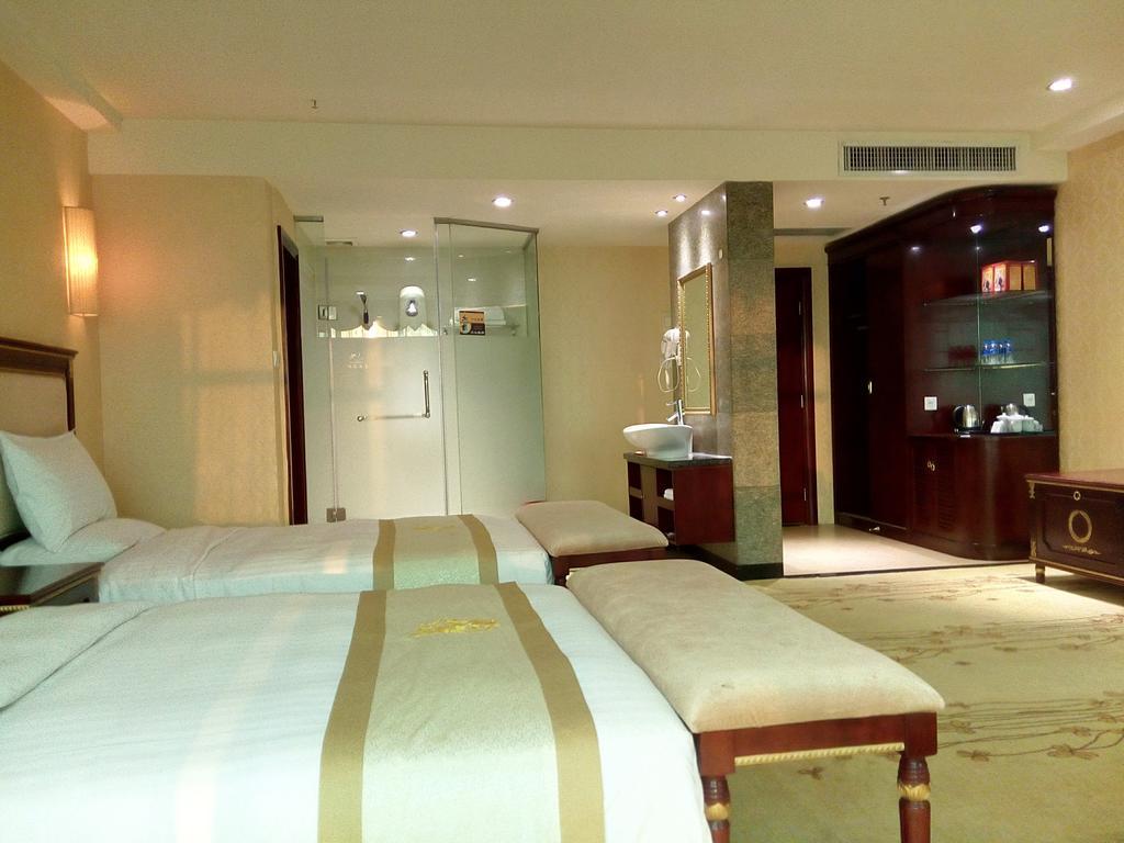 Guangzhou Li Gang Hotel Гуанджоу Стая снимка