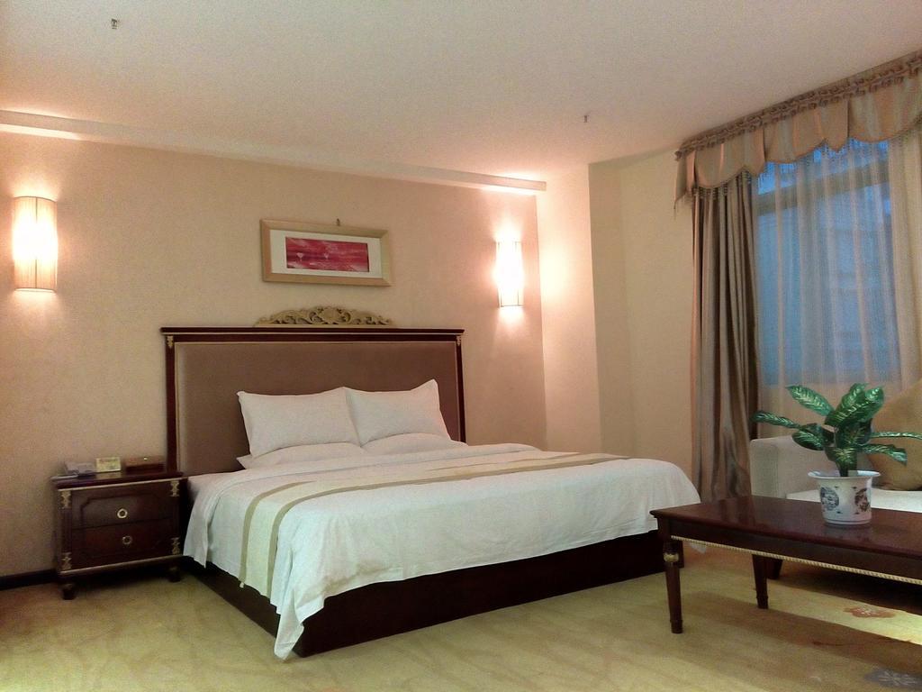 Guangzhou Li Gang Hotel Гуанджоу Стая снимка