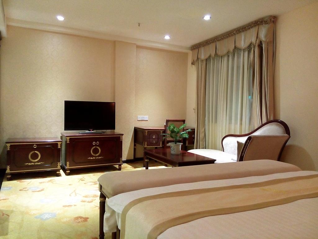 Guangzhou Li Gang Hotel Гуанджоу Стая снимка