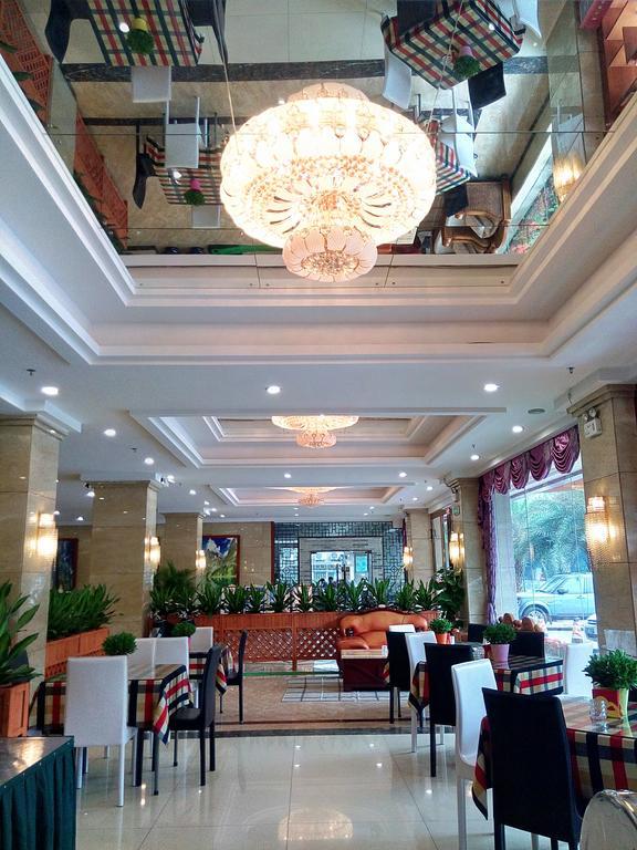 Guangzhou Li Gang Hotel Гуанджоу Екстериор снимка